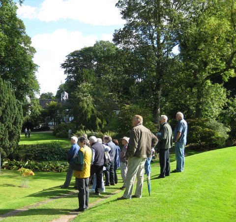 Visit by Hankelow Amenities Group to Hodnet Hall Gardens in September 2010